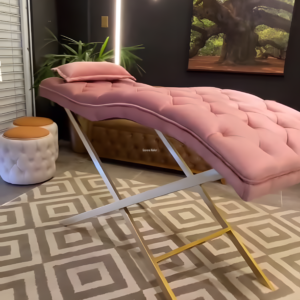 FOTO CORTADA (2) Maca Ergonômica com Base Metálica – Modelo Rose Gold